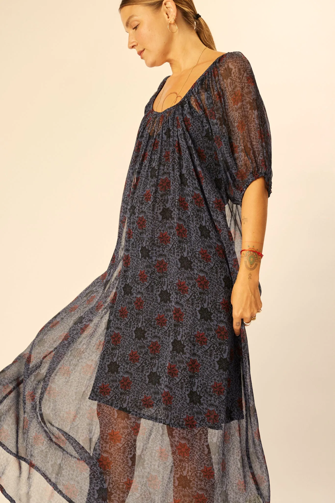 VIVI DRESS