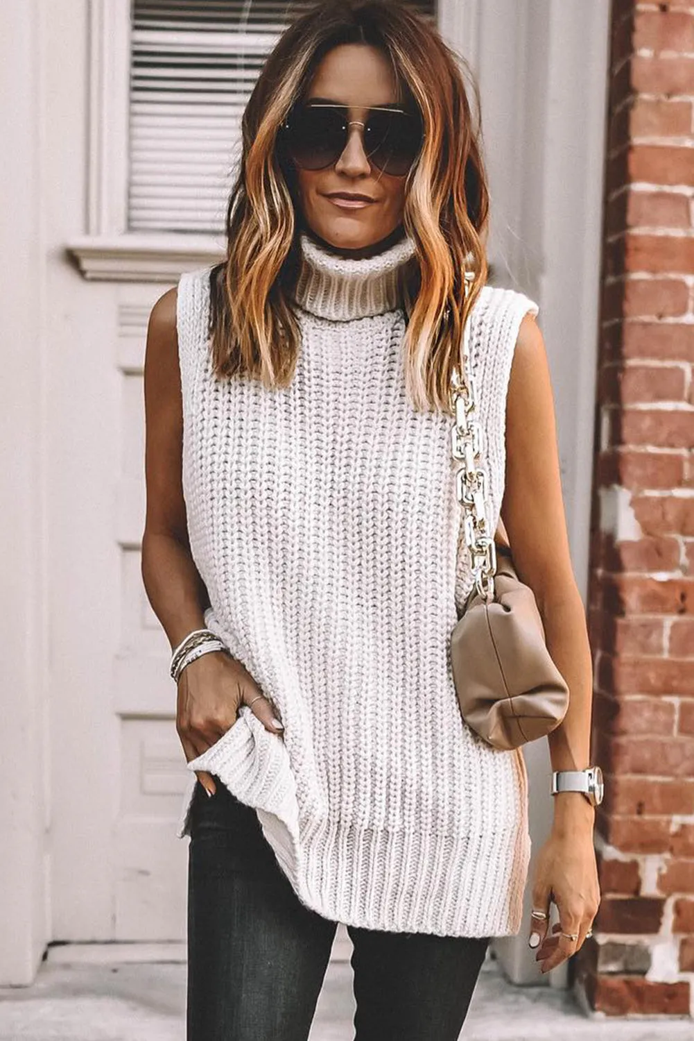 White Turtleneck Knitted Slit Hem Sweater Vest