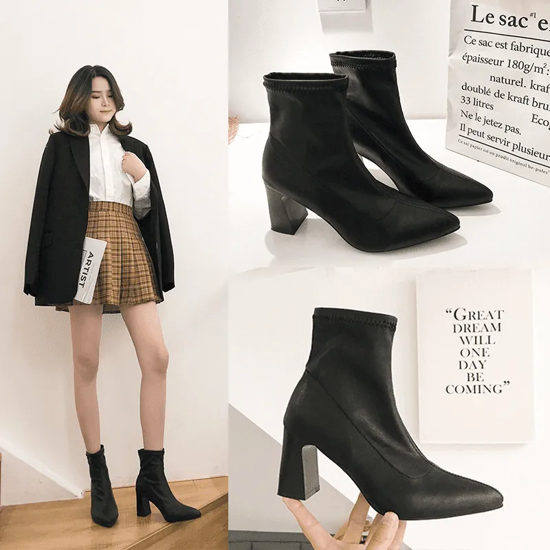 Women's Black Pointed Toe Boots – Minimalist Look (NEW STOCK)