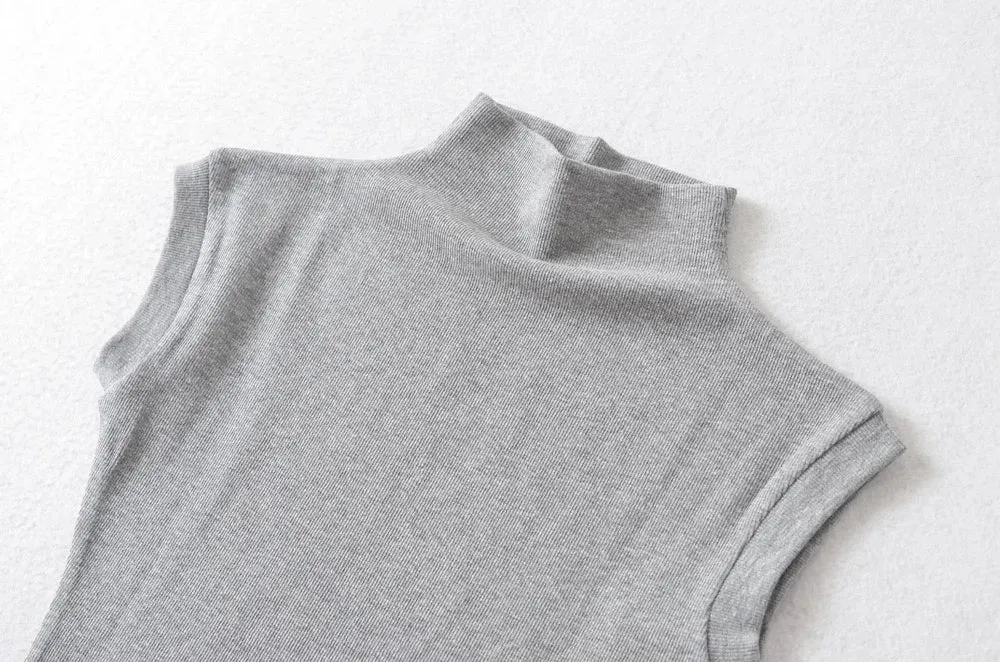 Women's Sleeveless Turtleneck Top – Slim Fit, Stretchy High Neck Tank for Summer