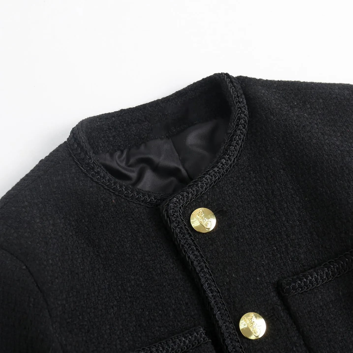 Women's Solid Button-up Blazer in Trendy Cropped Style
