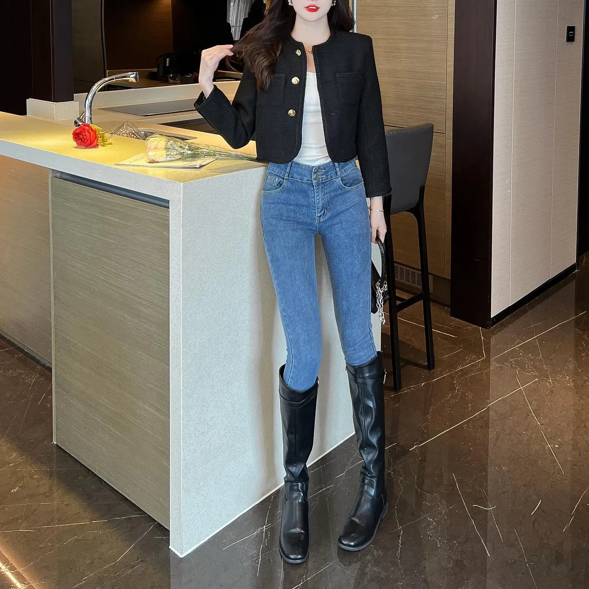 Women's Solid Button-up Blazer in Trendy Cropped Style