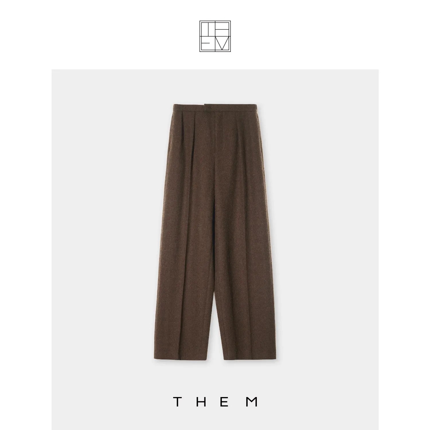 Wool and Vicuña Coat and Trousers Set