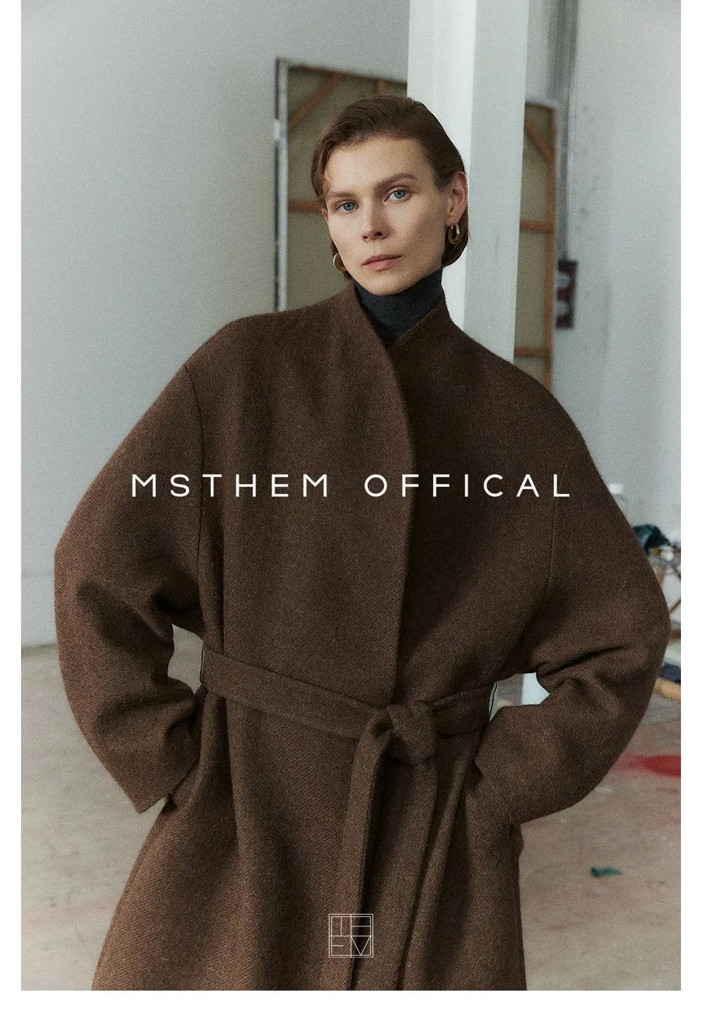 Wool and Vicuña Coat and Trousers Set